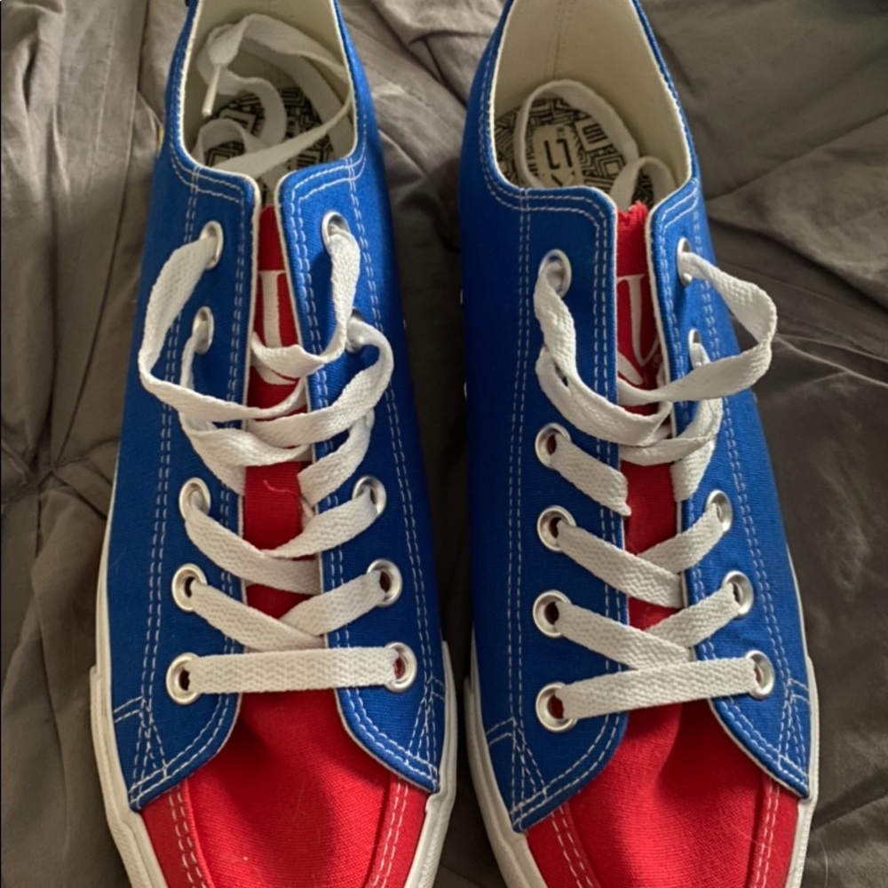 KU Women’s Converse